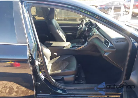 2018 Toyota Camry Se z USA, uszkodzony, nr VIN JTNB11HK5J3051636